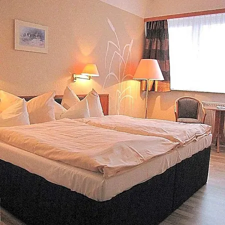 Stadt Hotel 2*